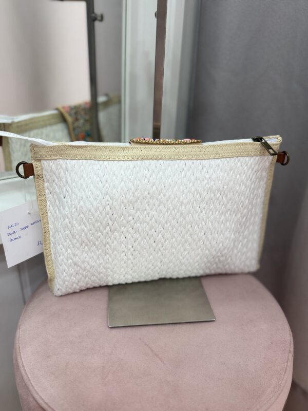 Bolso Sobre rafia+pedrería - Imagen 6