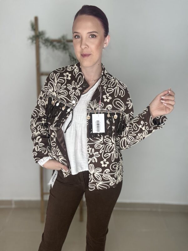 Chaqueta Bordada